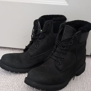 Timberland Women's Black Lace-Up Boots